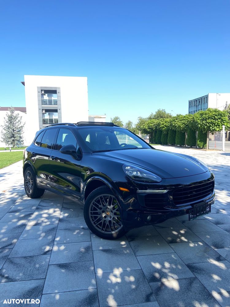 Porsche Cayenne - 3