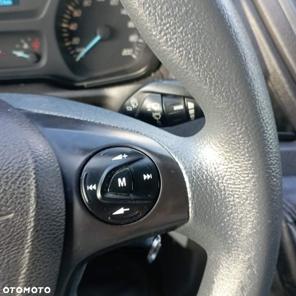 Ford Transit - 25