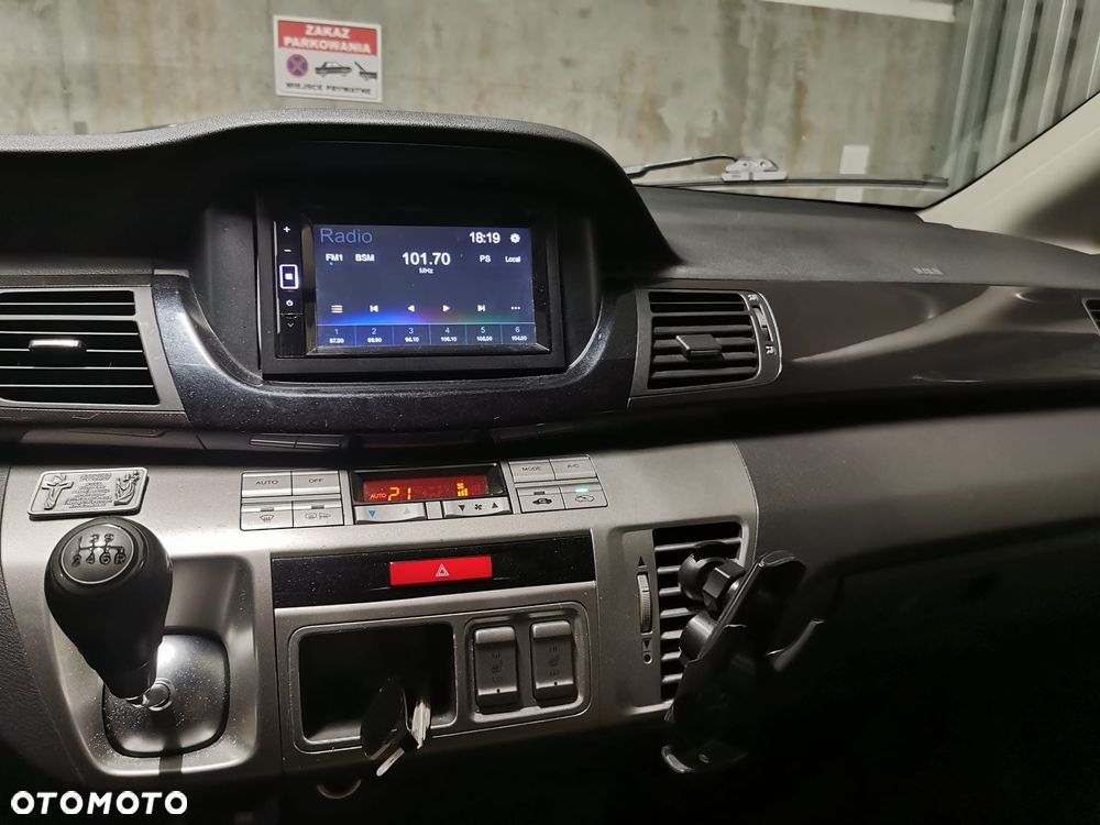 Honda FR-V 2.2 CTDi Executive - 11