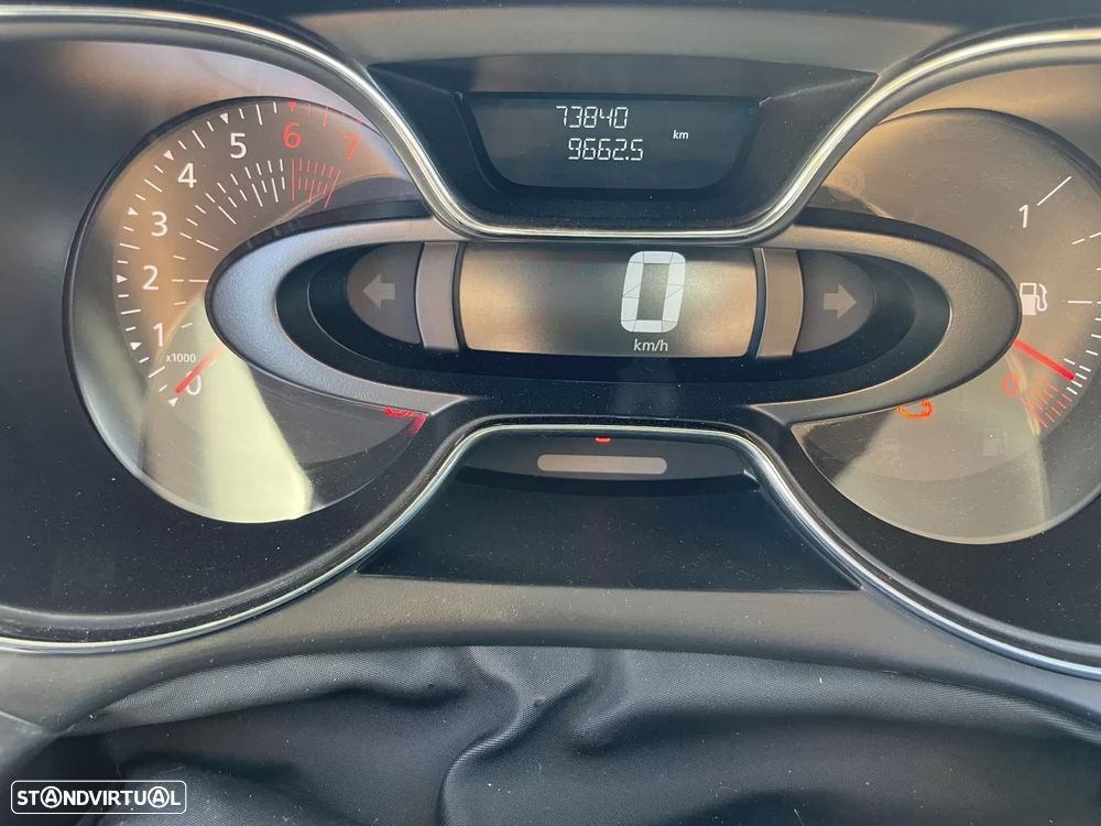 Renault Captur - 15