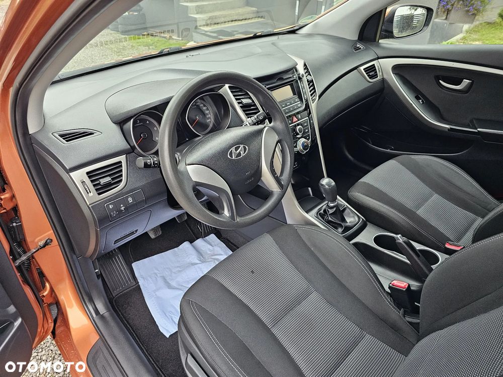 Hyundai i30 - 11