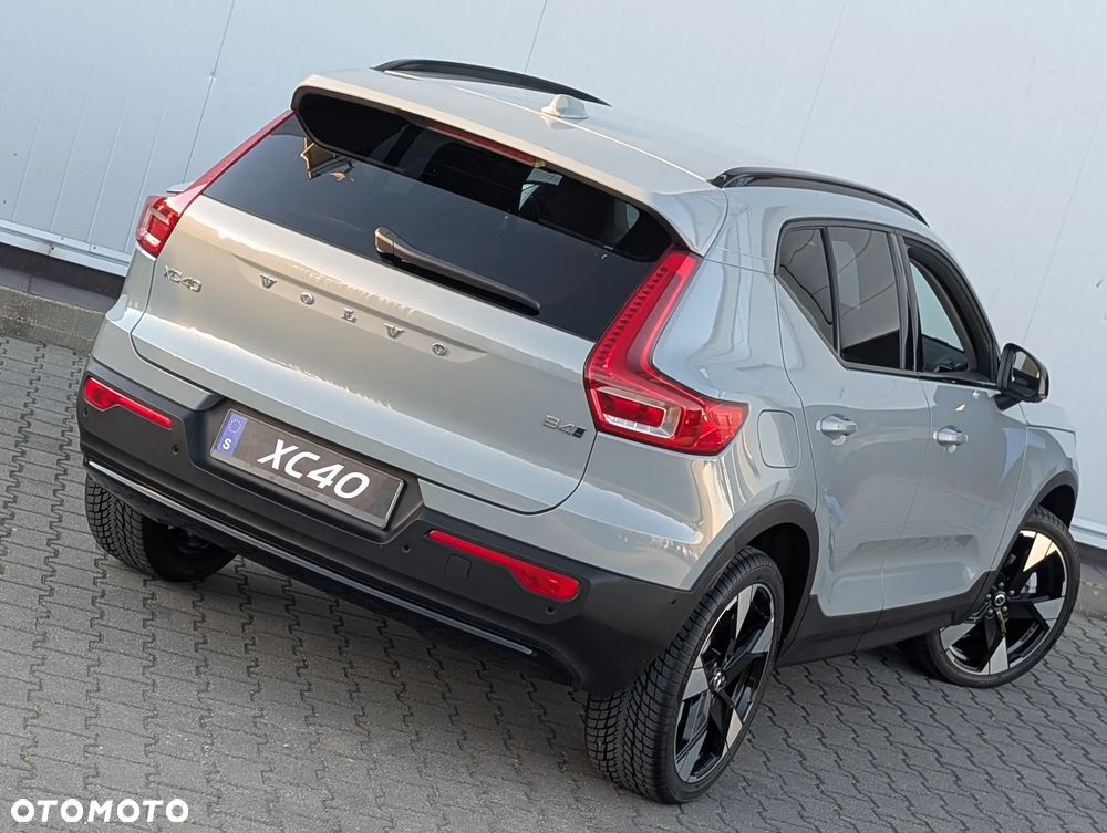 Volvo XC 40 B4 AWD Ultimate Dark - 1