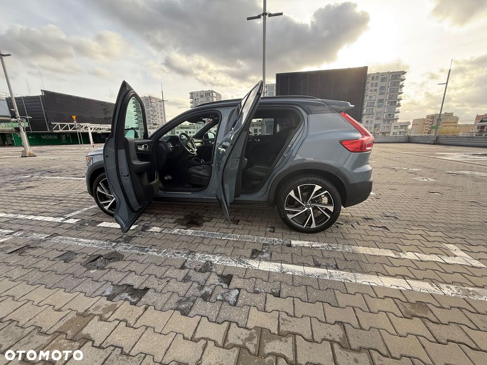 Volvo XC 40 T5 AWD R-Design - 9