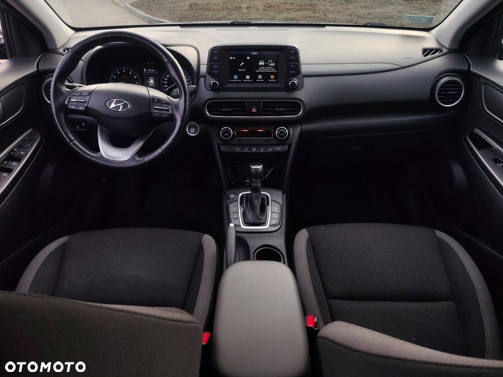 Hyundai Kona - 12