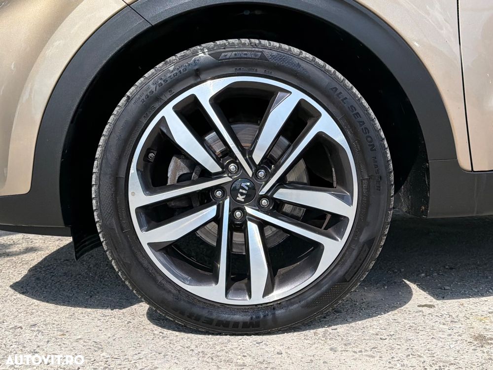 Kia Sportage 1.6 CRDI AWD GT LINE - 26