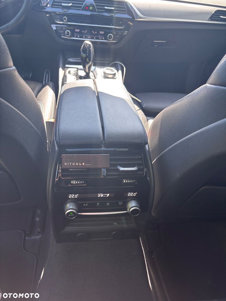 BMW Seria 5 - 12
