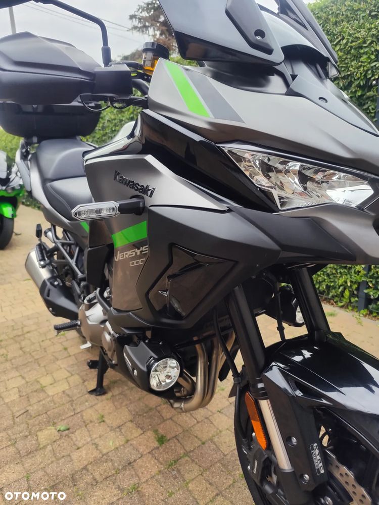 Kawasaki Versys 1000 - 8