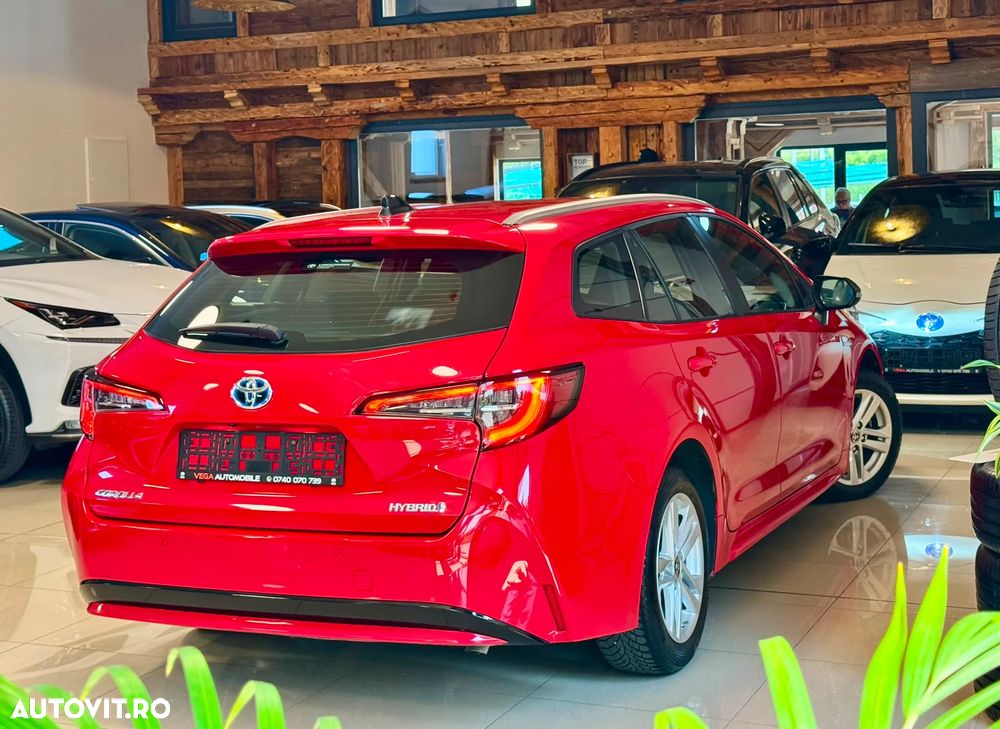 Toyota Corolla 1.8 HSD Business - 7