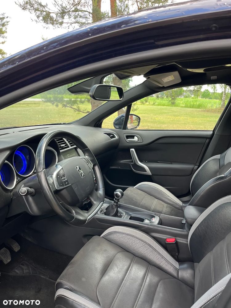 DS Automobiles DS 4 - 6