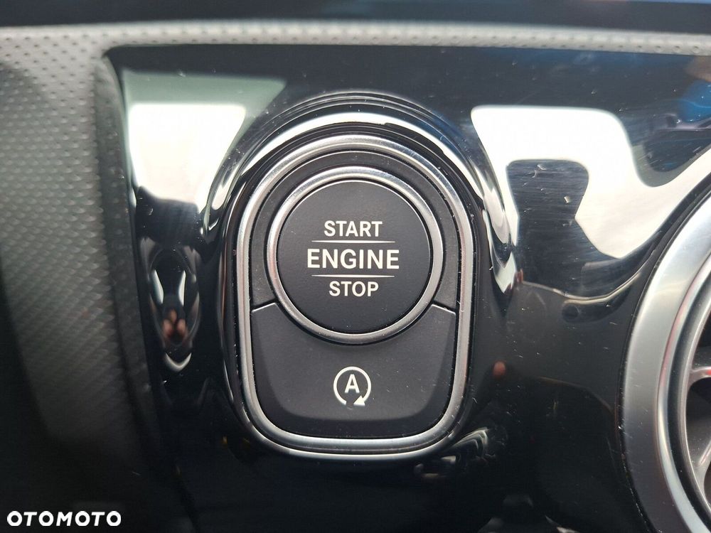 Mercedes-Benz CLA - 29