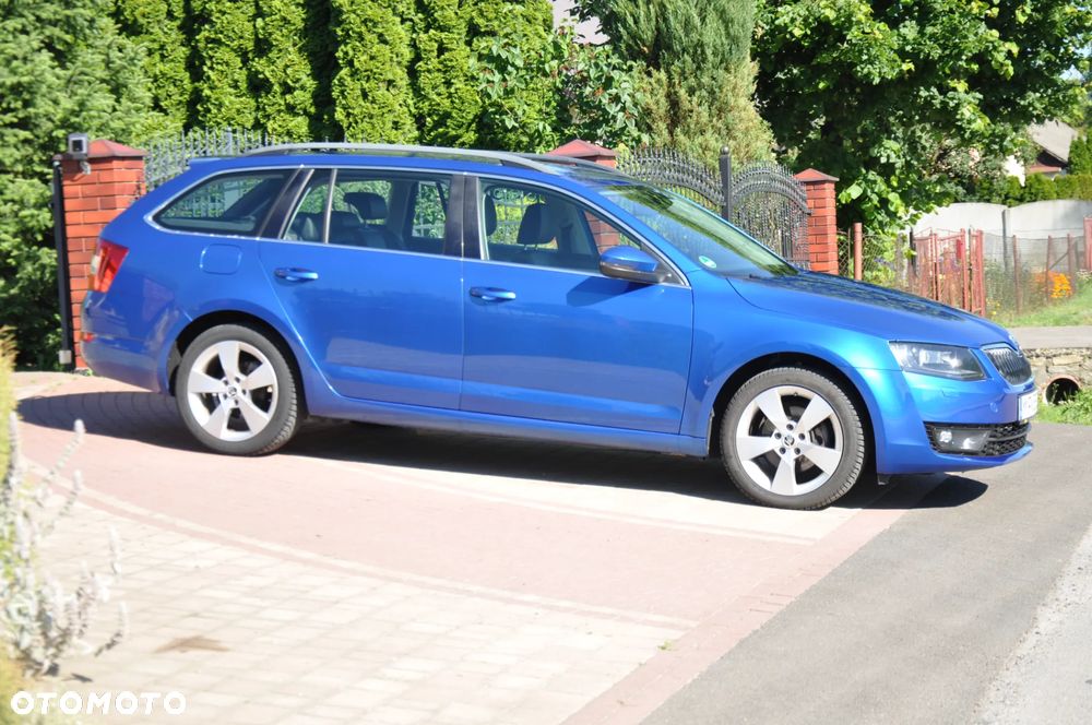 Skoda Octavia 2.0 TDI Edition - 8