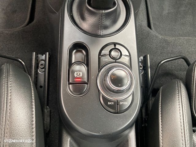MINI 3 Portas Cooper SE S - 29