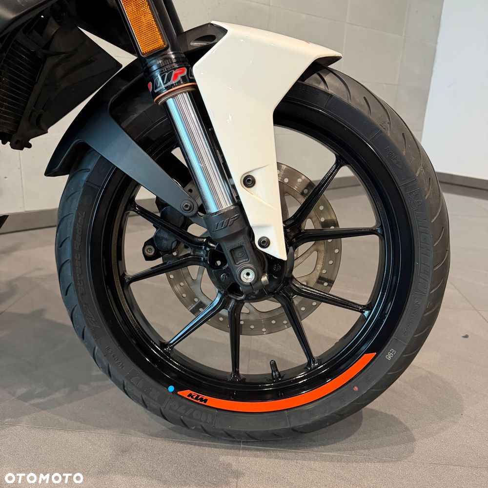 KTM Duke - 9