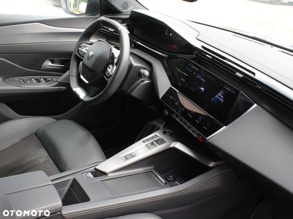 Peugeot 308 - 2