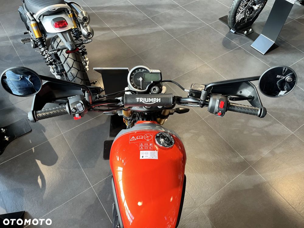 Triumph Scrambler - 4