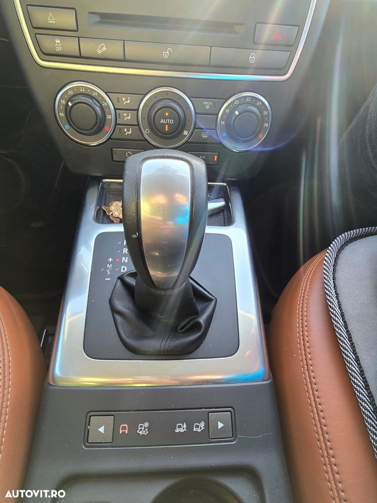 Land Rover Freelander 2.2 SD4 SE - 19