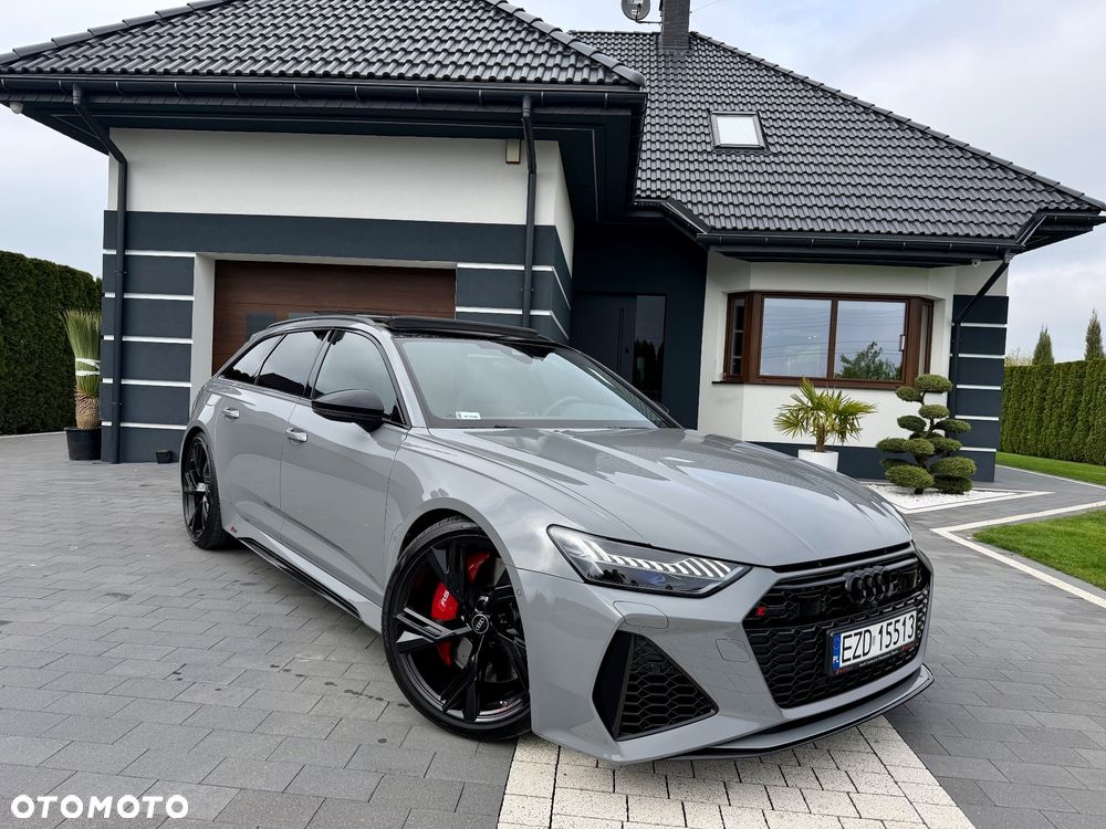 Audi RS6 Avant - 33