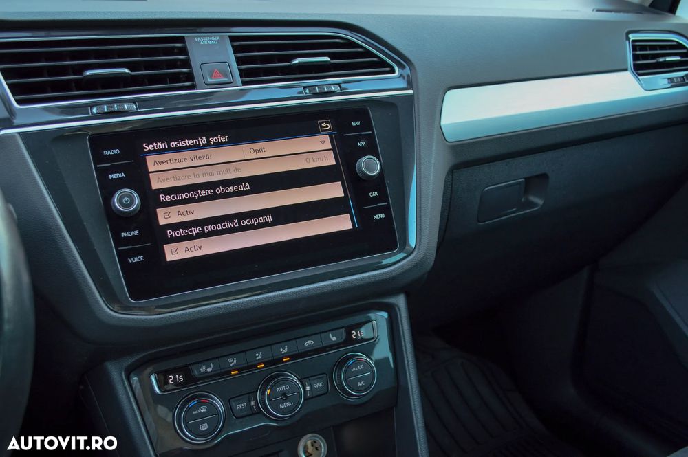 Volkswagen Tiguan 2.0 TDI SCR DSG Elegance - 20