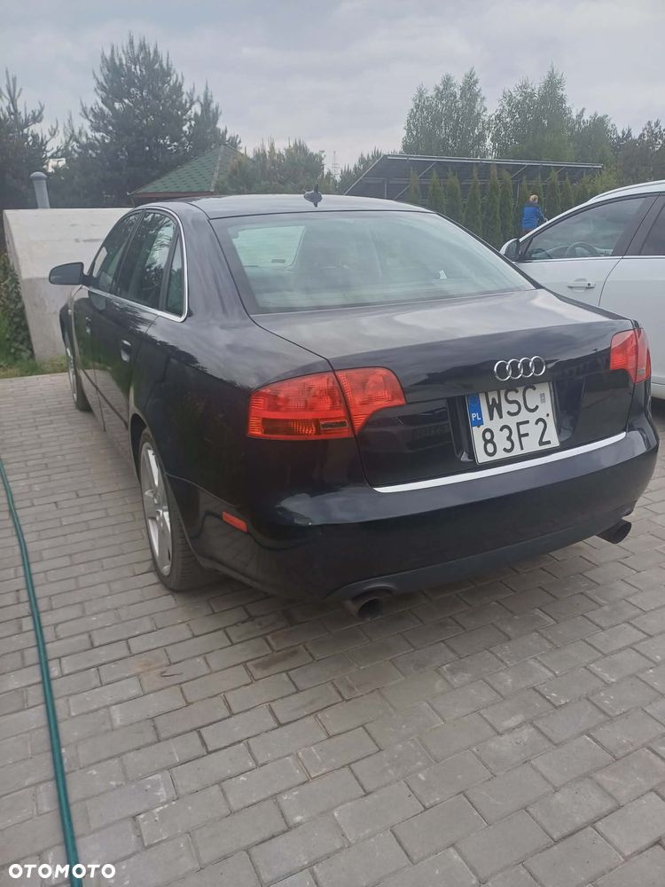 Audi A4 Limousine 2.0 T FSI - 14