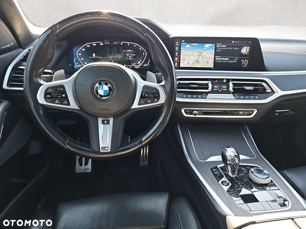 BMW X7 - 11