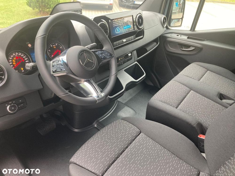 Mercedes-Benz Sprinter 317 CDI - 17