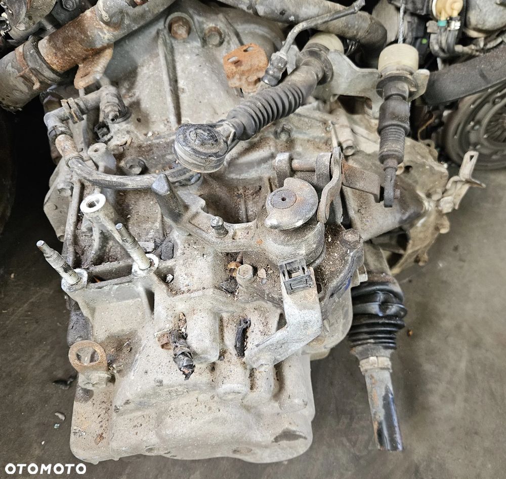 Suzuki Swift  SX4  1.3 1.6 16V  skrzynia biegów ZPS 6-biegów - 2