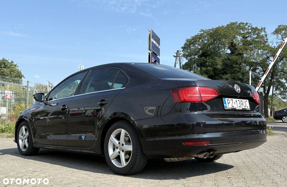 Volkswagen Jetta 1.4 TSI BMT Highline - 7