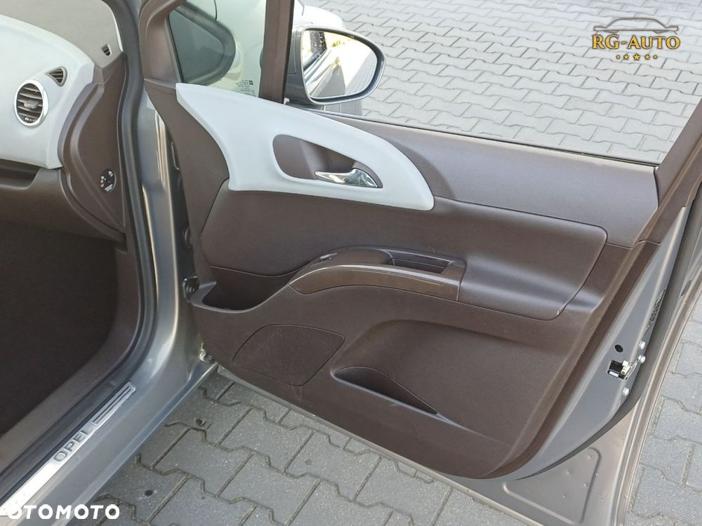 Opel Meriva - 27