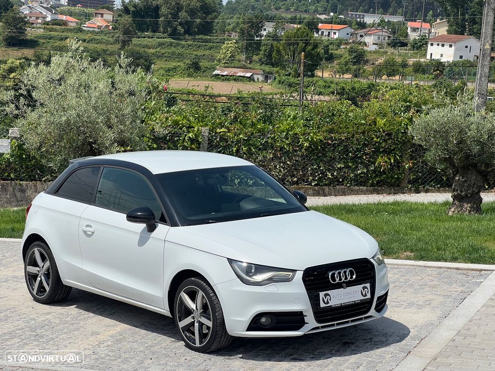 Audi A1 1.6 TDI S-line - 2
