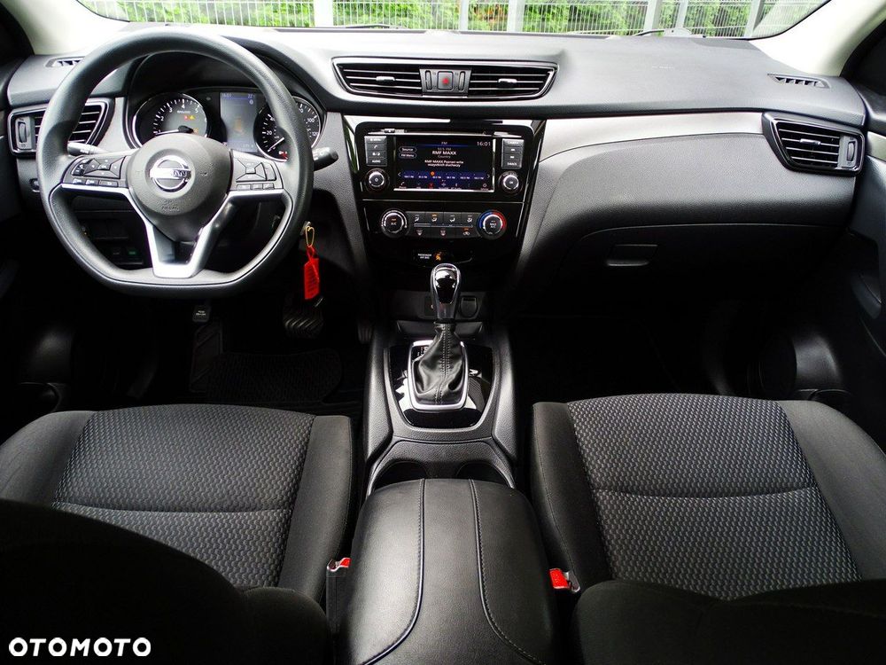 Nissan Qashqai - 24
