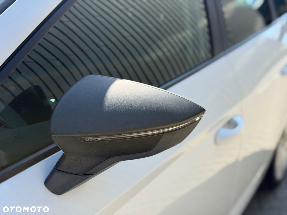 Seat Leon 2.0 TDI DPF DSG FR - 19