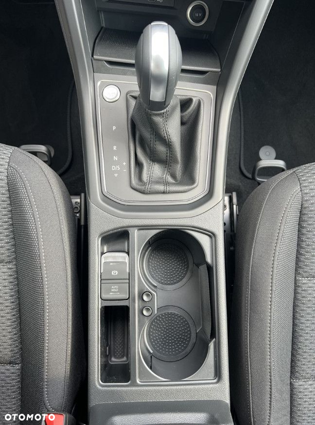 Volkswagen Touran 1.5 TSI EVO Comfortline DSG - 24
