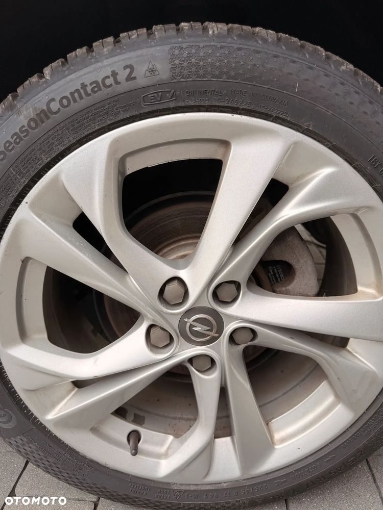 Opel Astra 1.4 T Dynamic S&S - 16
