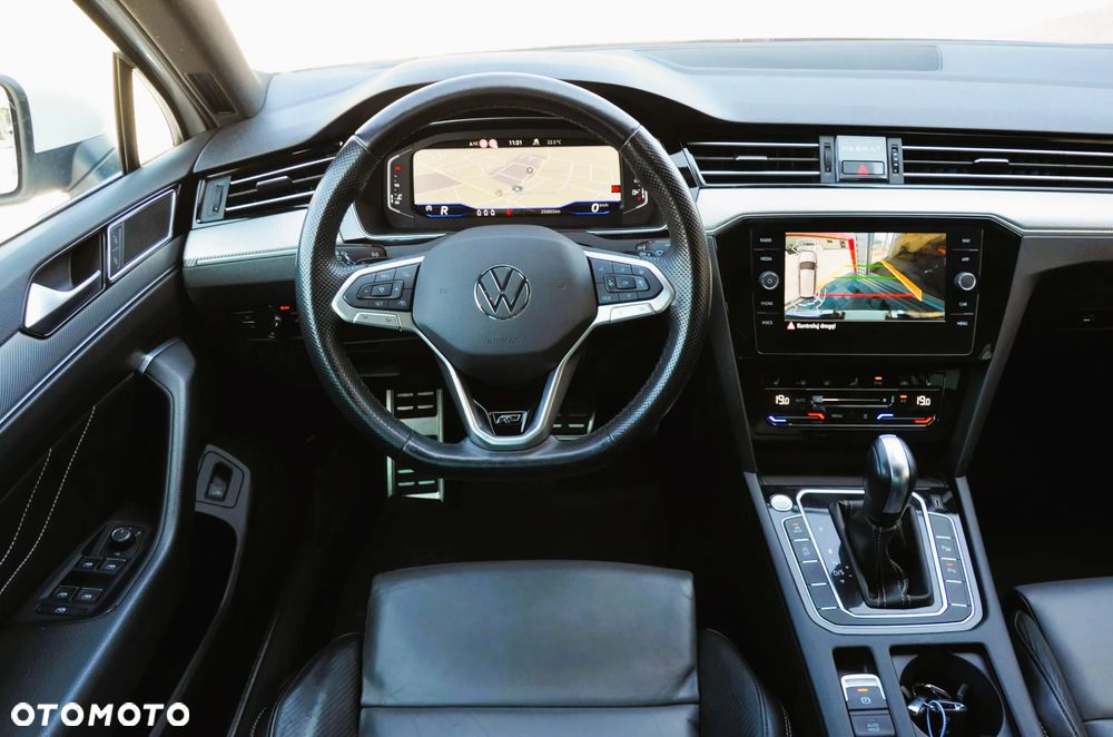 Volkswagen Passat Variant ver-variant-2-0-tdi-scr-dsg-4motion-elegance - 20