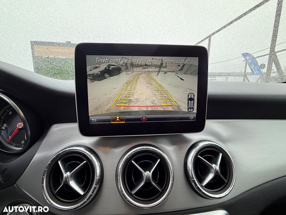 Mercedes-Benz CLA 220 d 7G-DCT AMG Line - 16