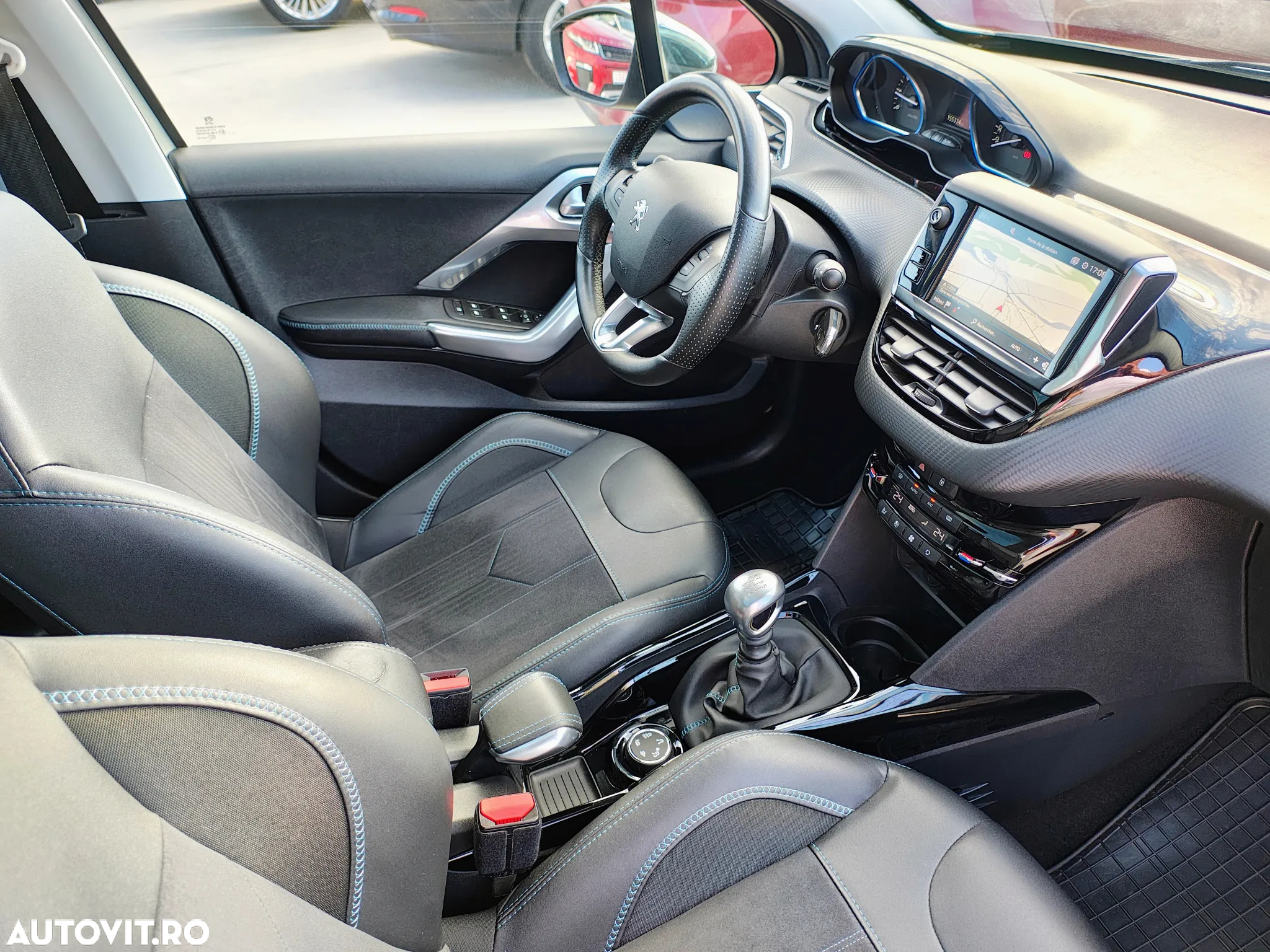 Peugeot 2008 PureTech 130 GPF Stop&Start Crossway - 8