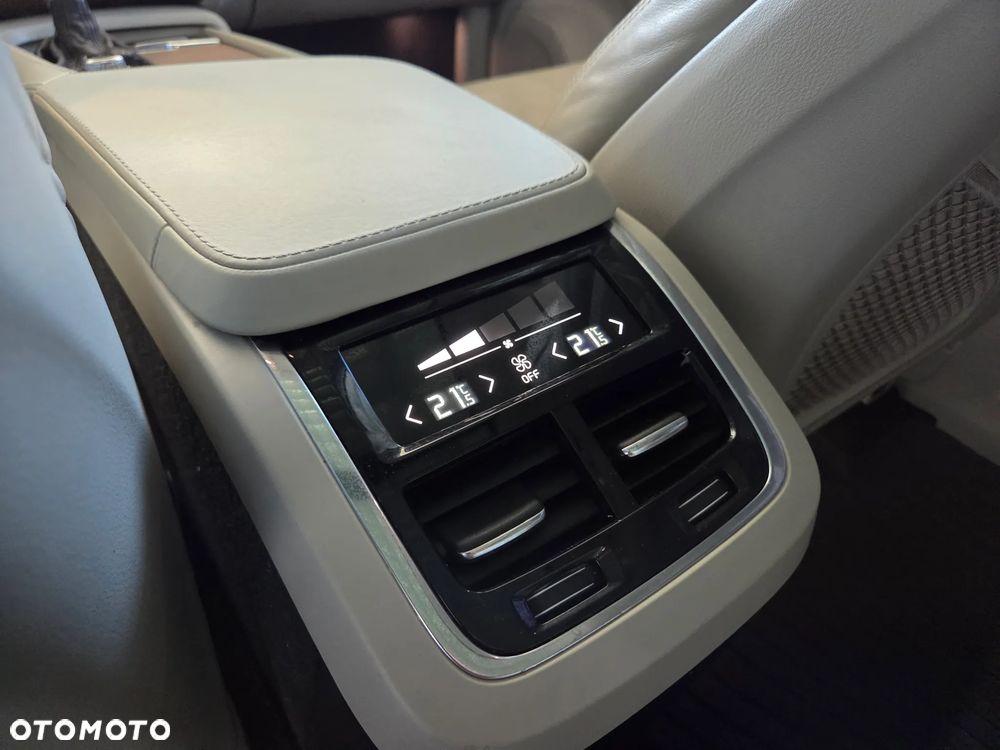 Volvo XC 90 T6 AWD Inscription 7os - 22