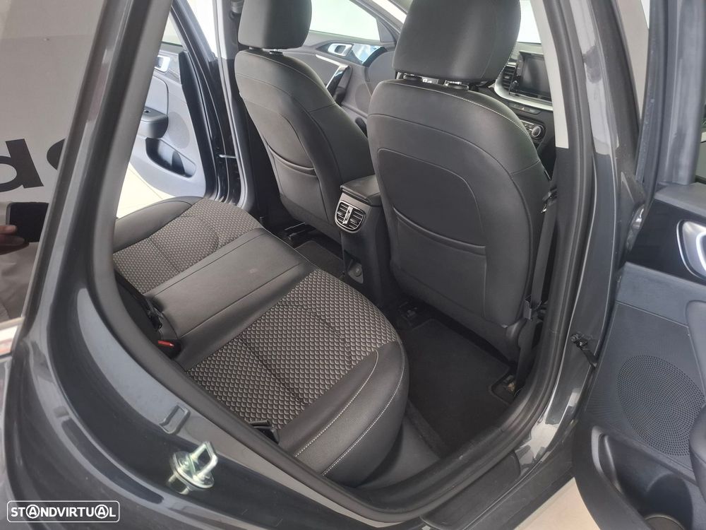 Kia Ceed SW 1.0 T-GDI Sport - 9