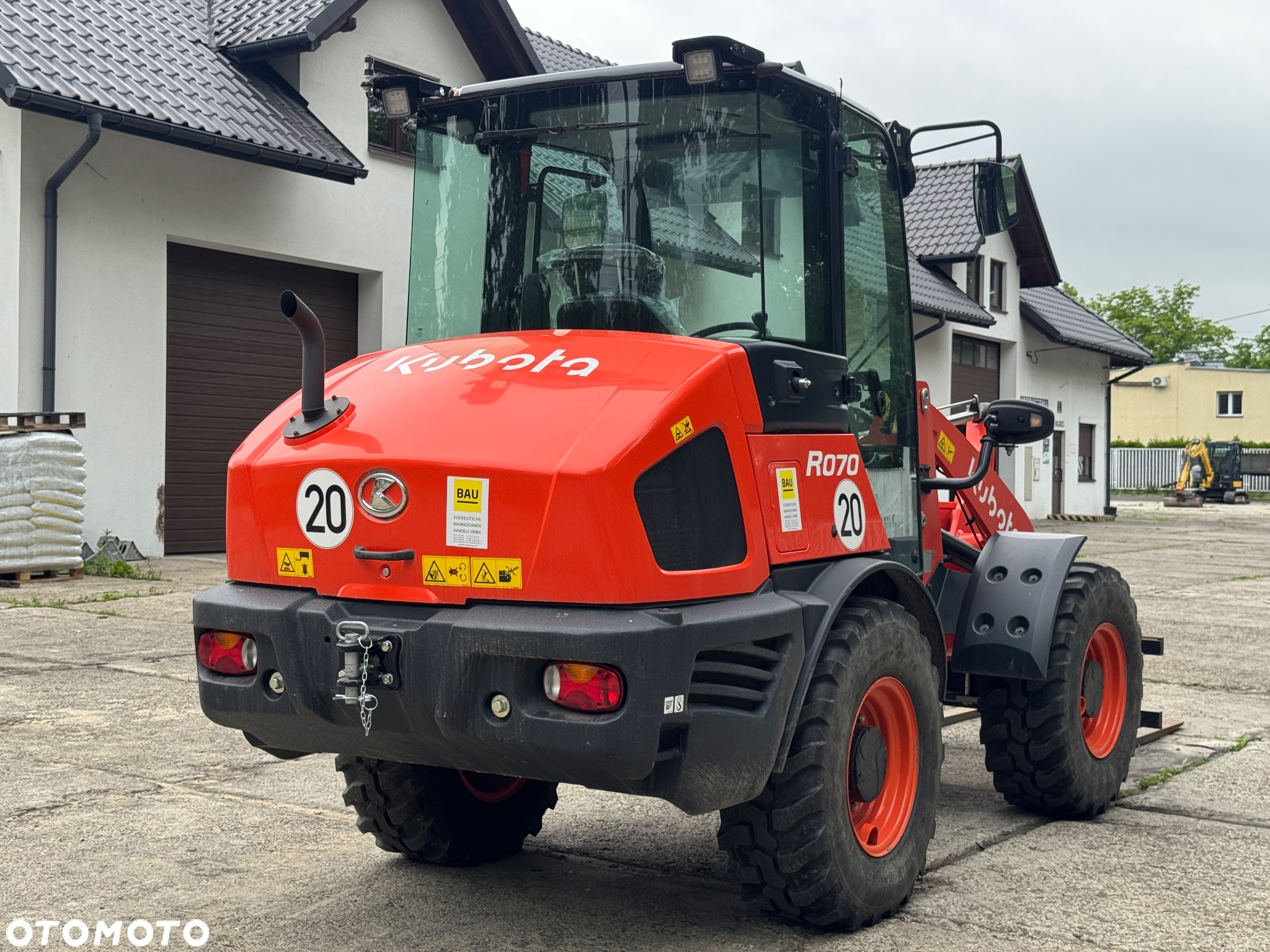 Kubota Ładowarka R070 - 4