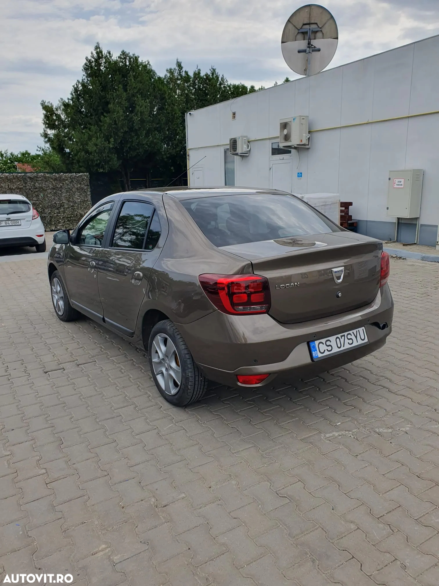 Dacia Logan 1.5 dCi Prestige - 3