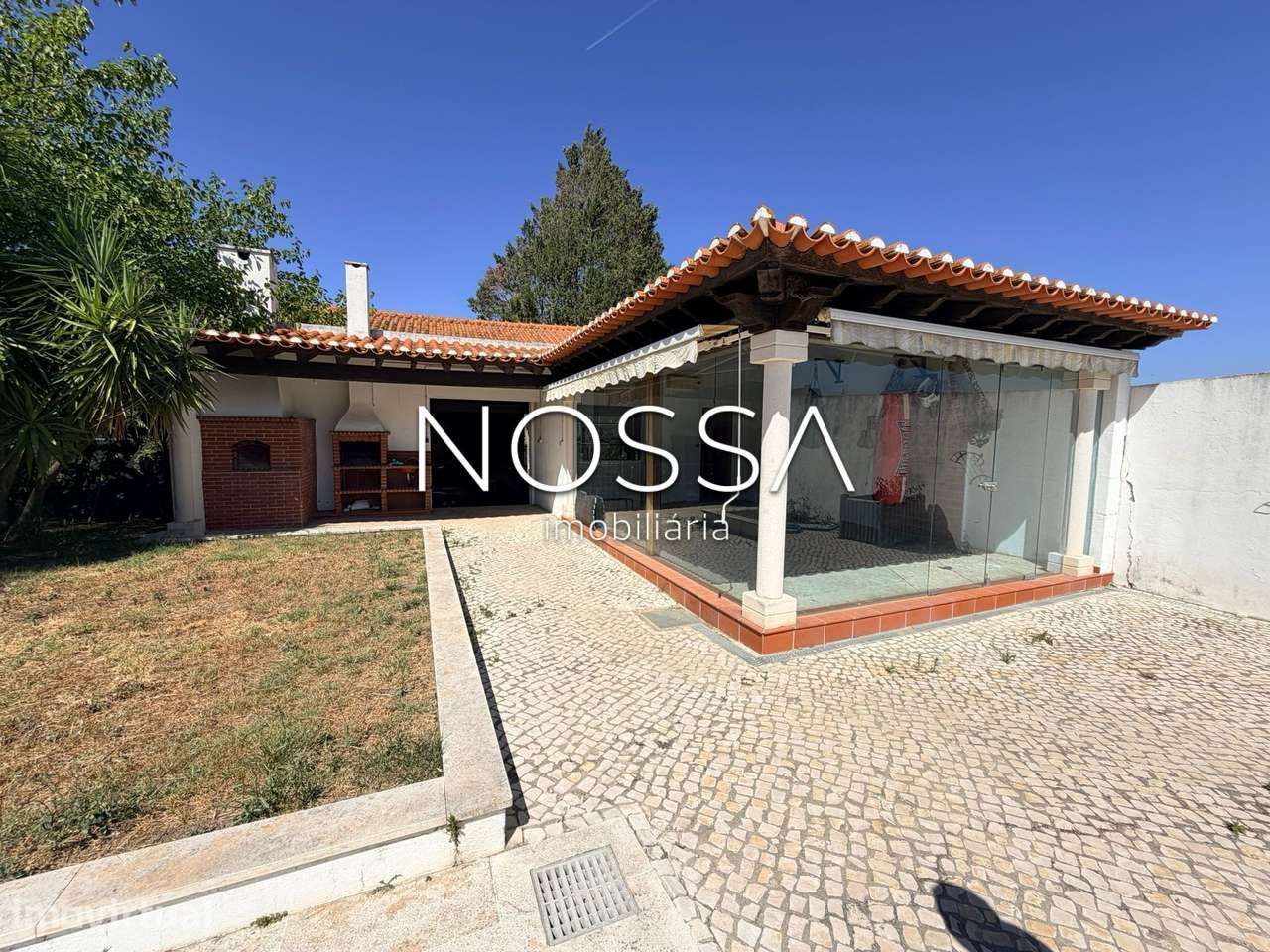 Quinta com Piscina, 4.880 m² e Espaços Únicos em Alpiarça - Grande imagem: 2/37