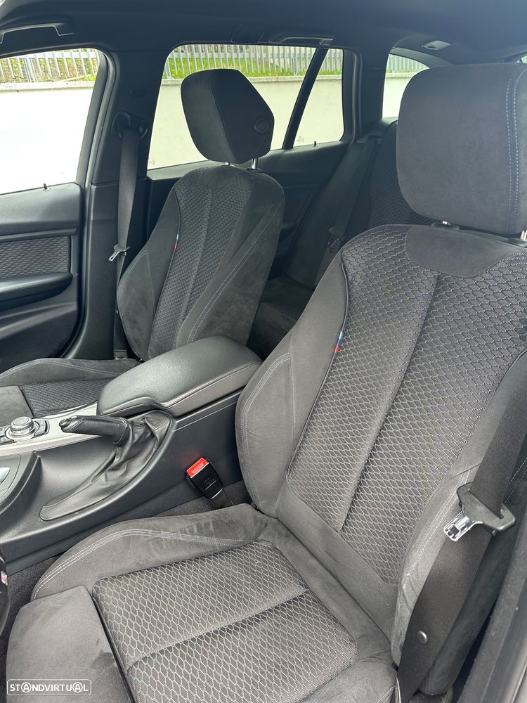 BMW 320 d Auto Pack M - 7