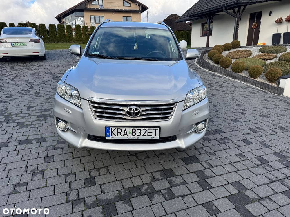 Toyota RAV4 2.2 D-4D Prestige - 2