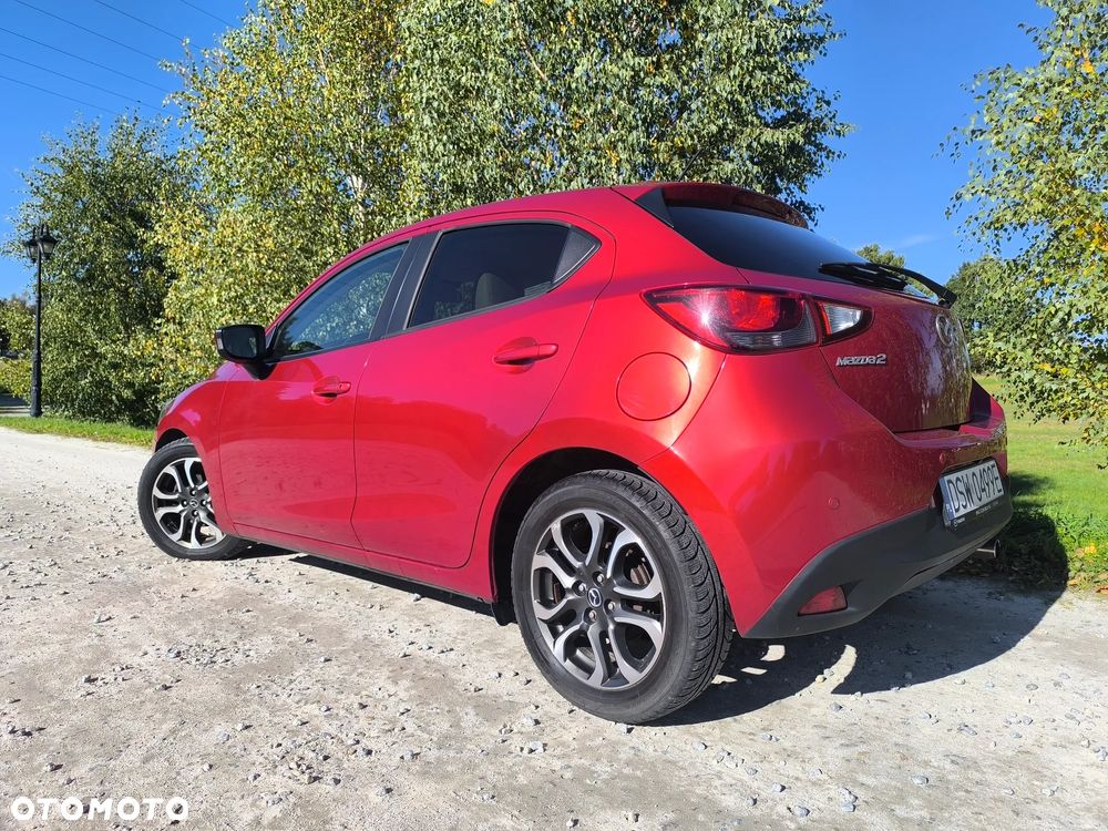 Mazda 2 - 5