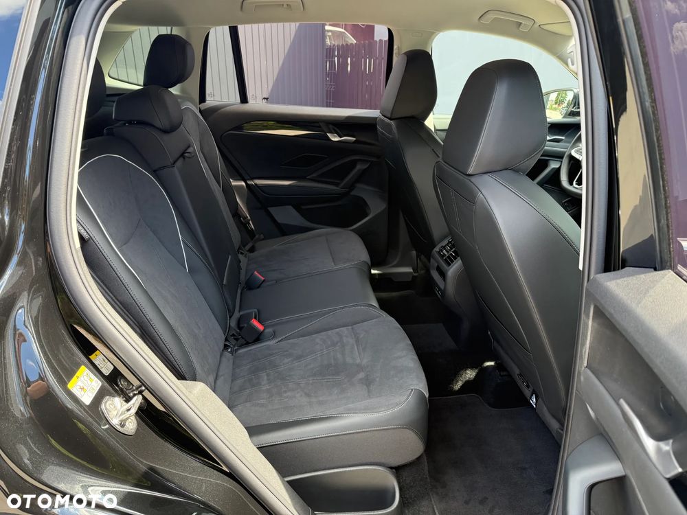 Volkswagen Tiguan 1.5 eHybrid PHEV 150kW Elegance DSG - 13