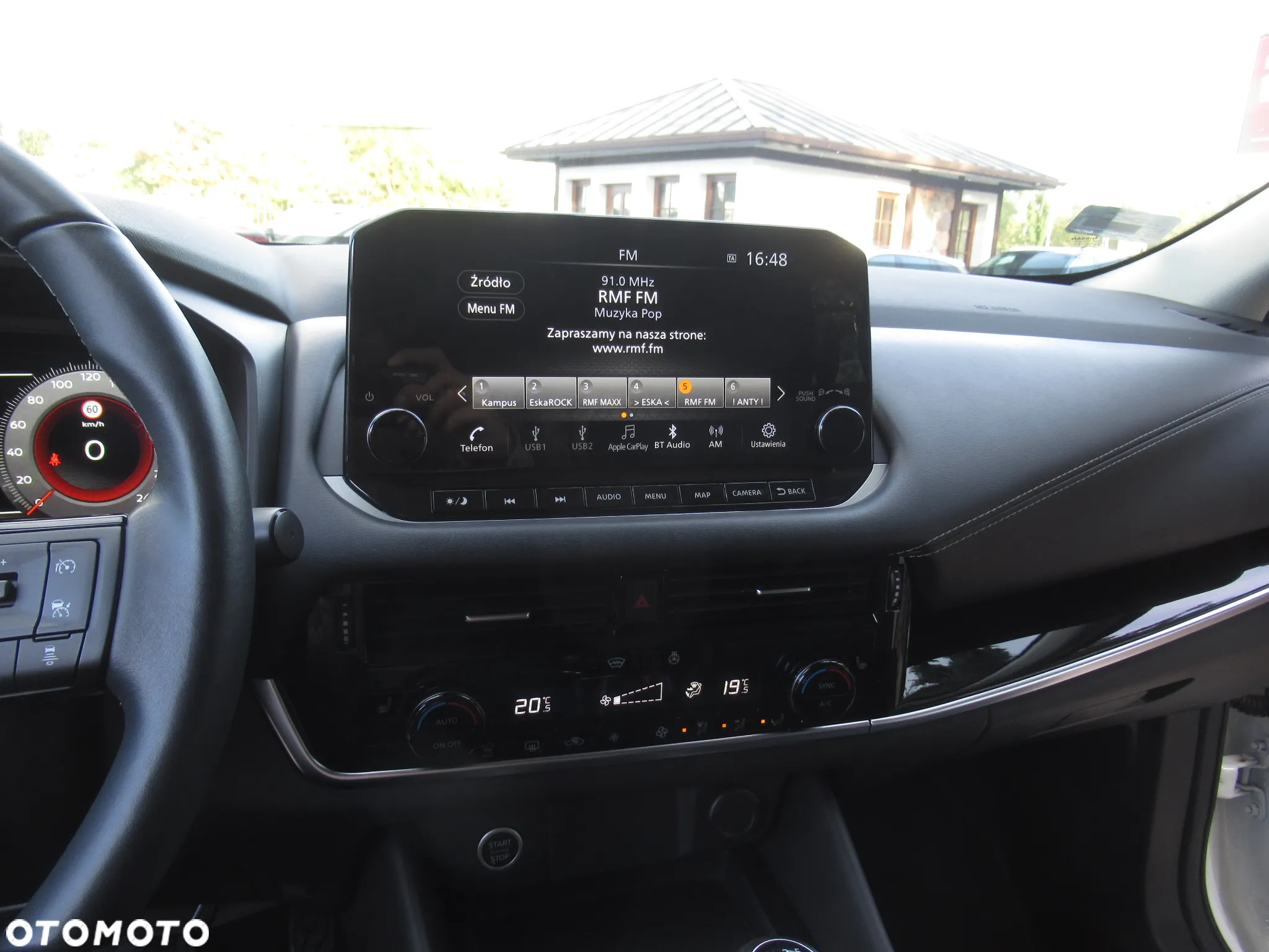 Nissan Qashqai 1.3 DIG-T N-Connecta - 17