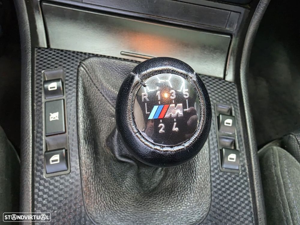 BMW 320 d Sport - 22