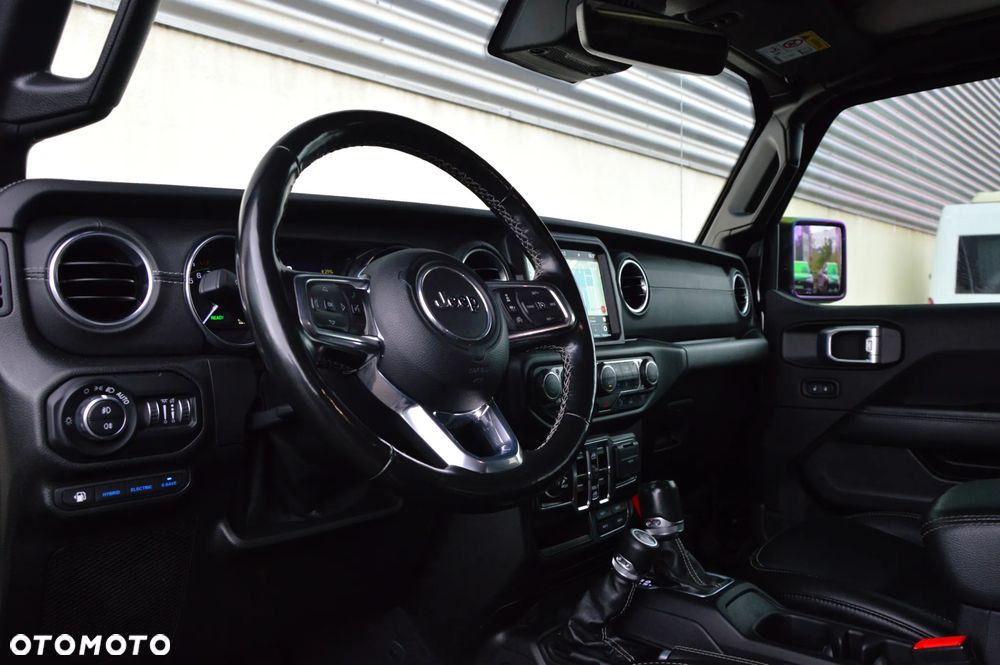 Jeep Wrangler Unlimited 2.0 Turbo PHEV 4xe Sahara - 19