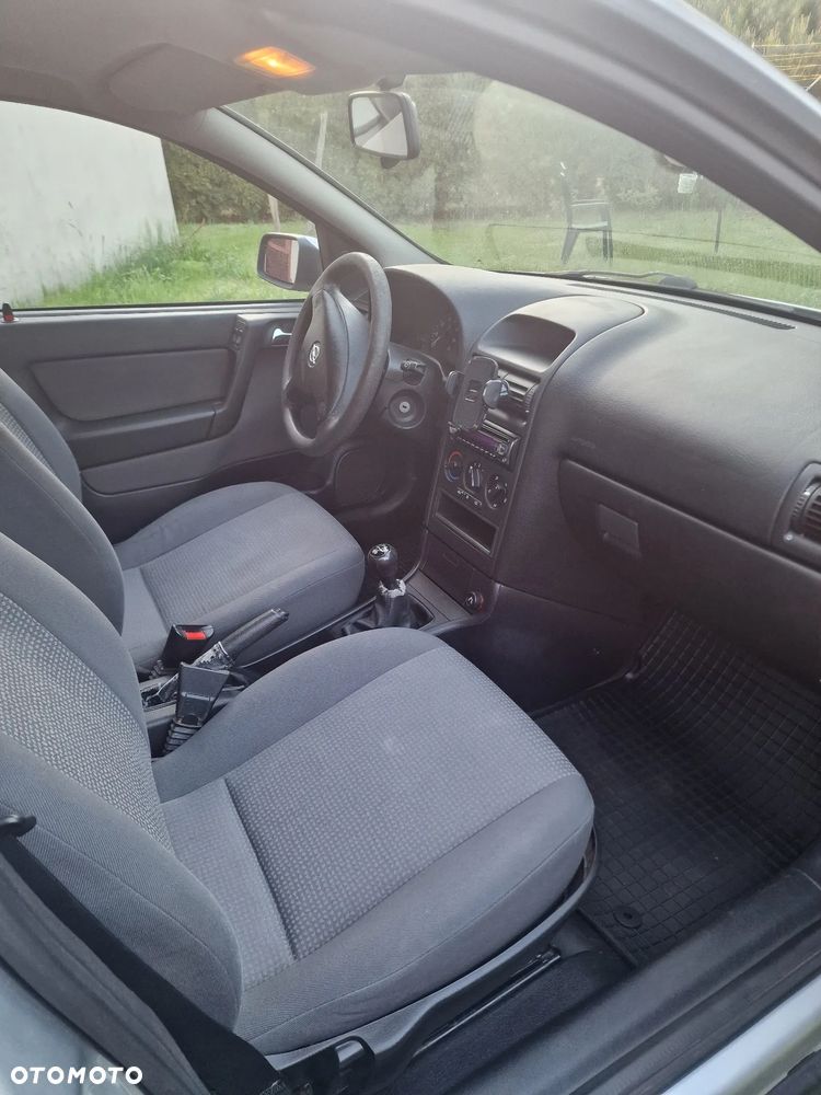 Opel Astra - 9