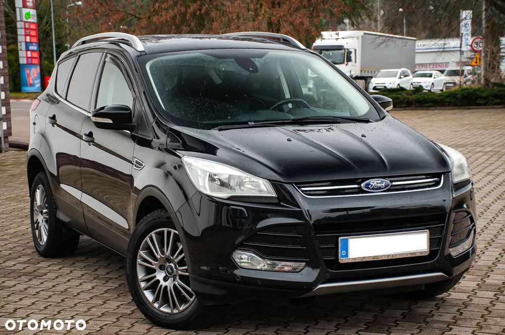 Ford Kuga 1.6 EcoBoost 2x4 Titanium - 8